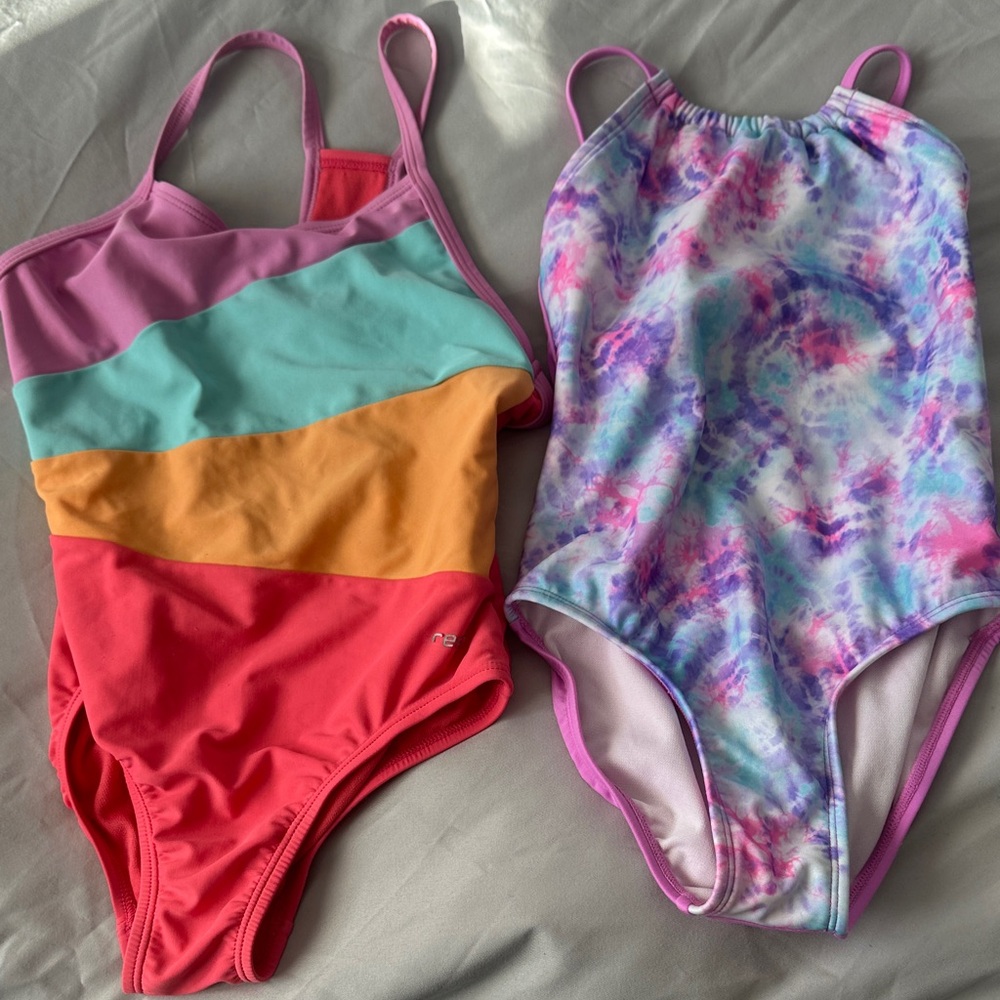 Speedo Girls One-Piece Swimsuits in Pink, Coral, Mint, Yellow, Purple